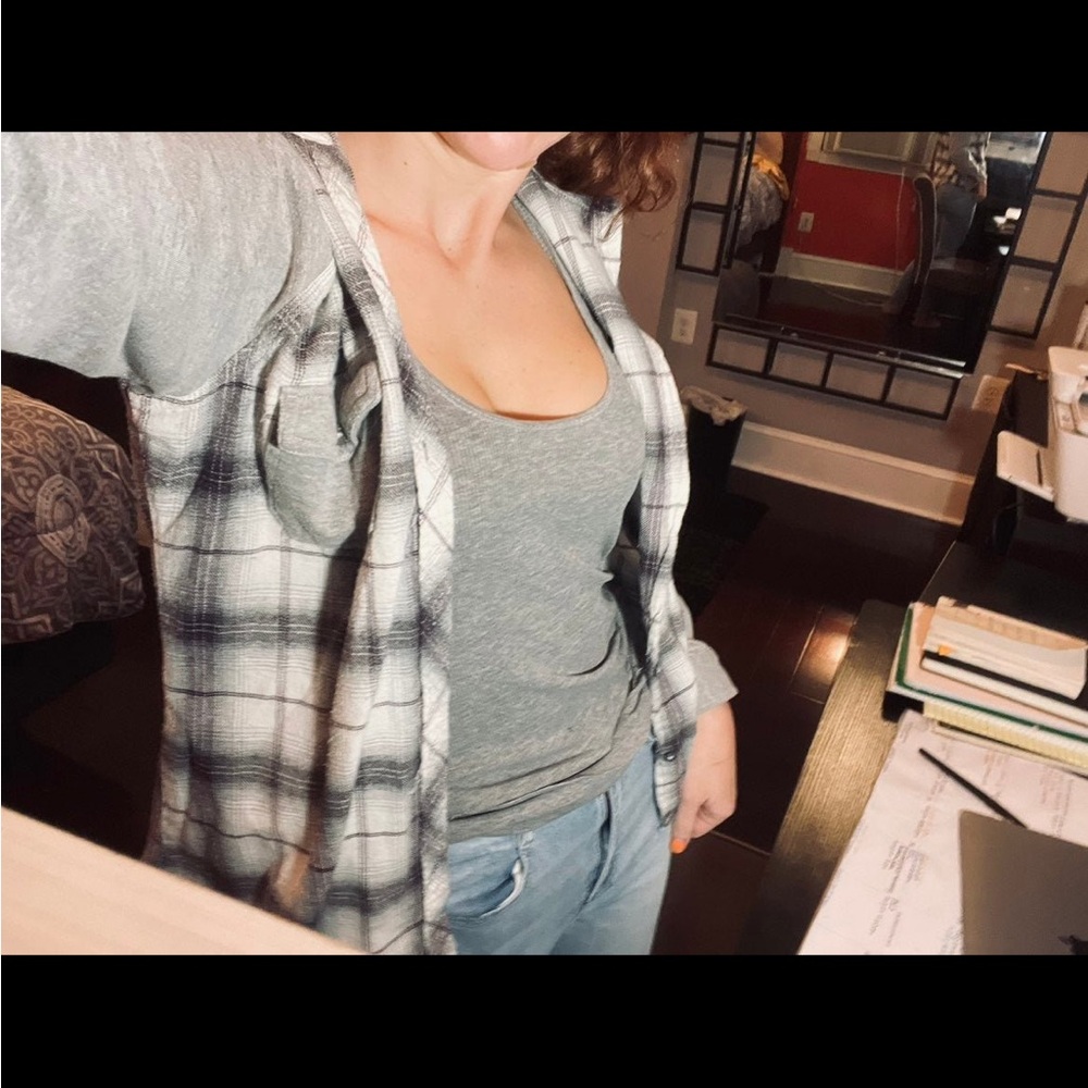Flannel - Picture 4 of 9